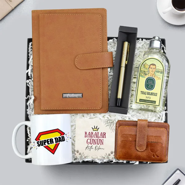 Defter & Kalem & Eyüp Sabri Tuncer Tıraş Kolonyası & Kupa & Hakiki Deri Kartlık Hediye Seti